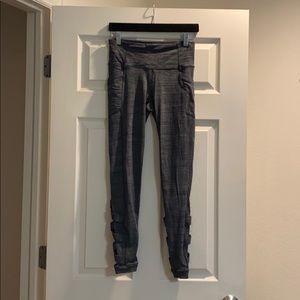 Athleta leggings size small in grey